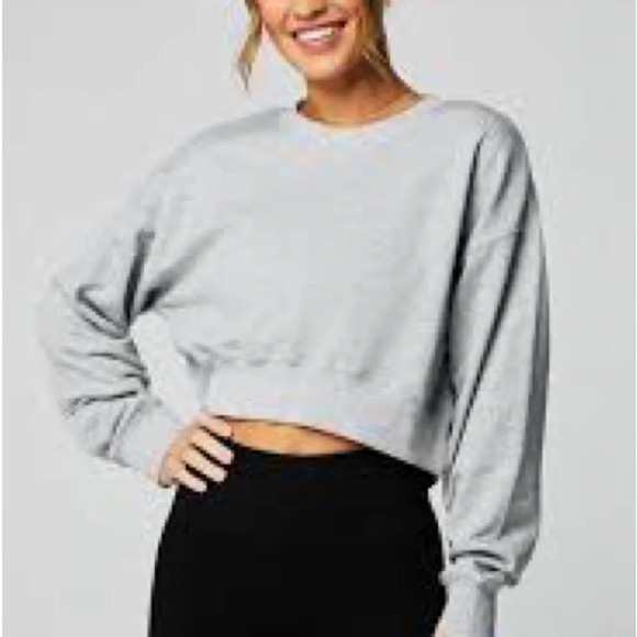 Wilfred| Cute & Cozy 2XS Light Grey Cropped Fleece Sweatshirt - Picture 1 of 6